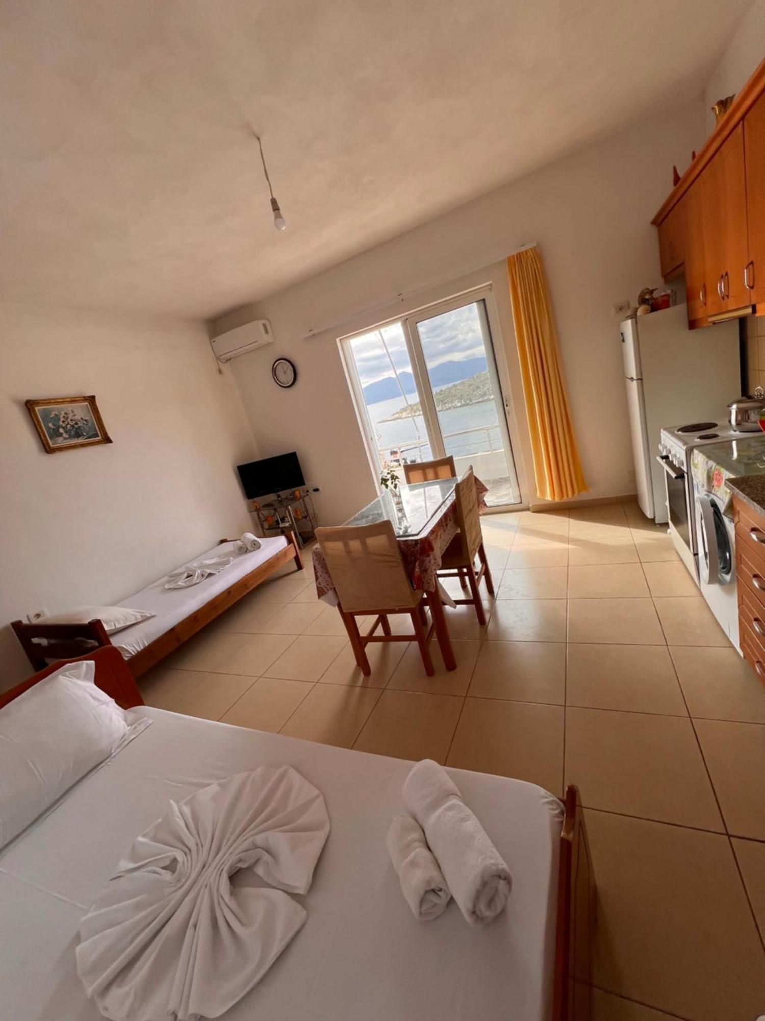 Majki Beach Apartments Sarandë Exterior foto