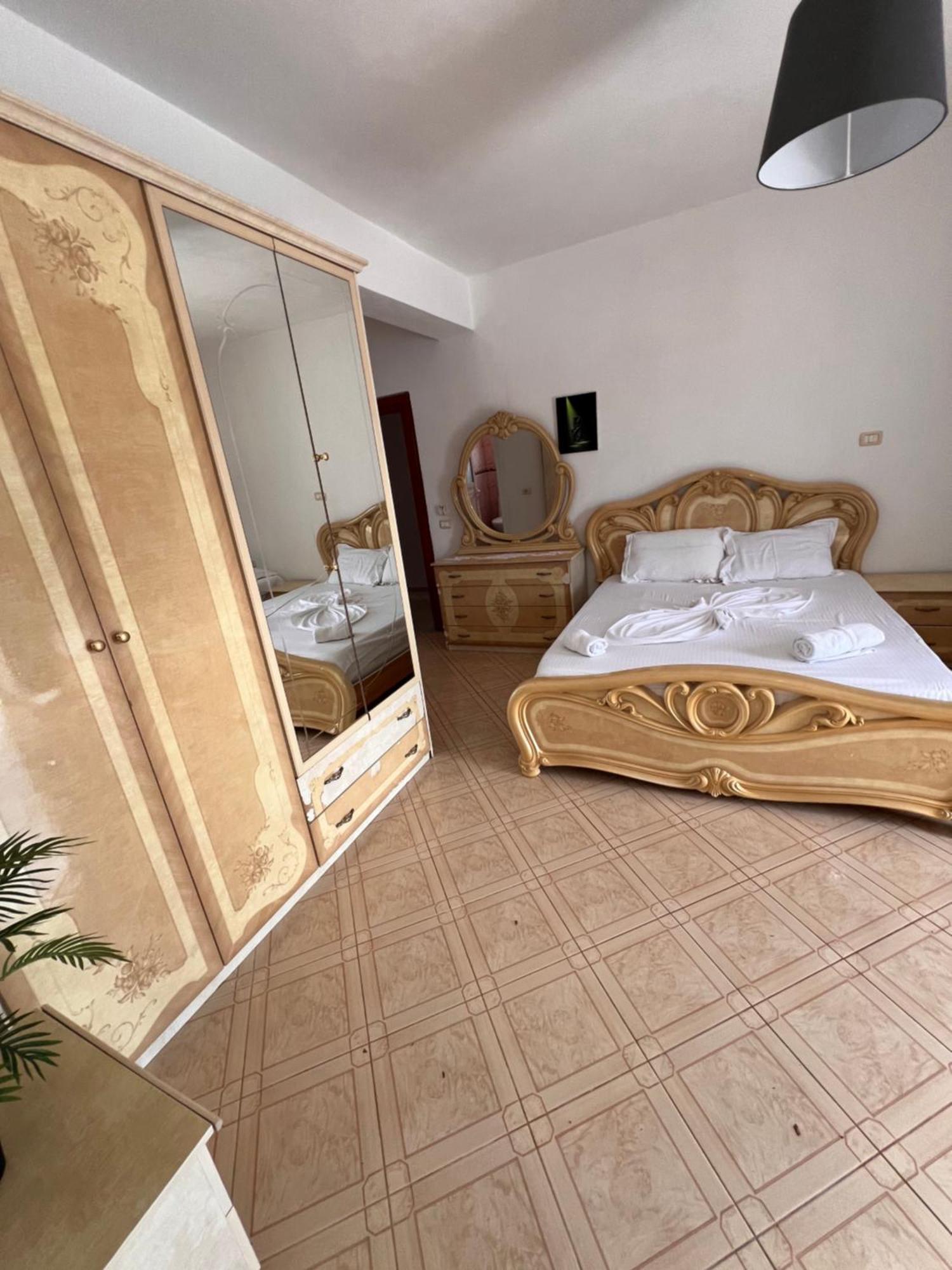 Majki Beach Apartments Sarandë Exterior foto